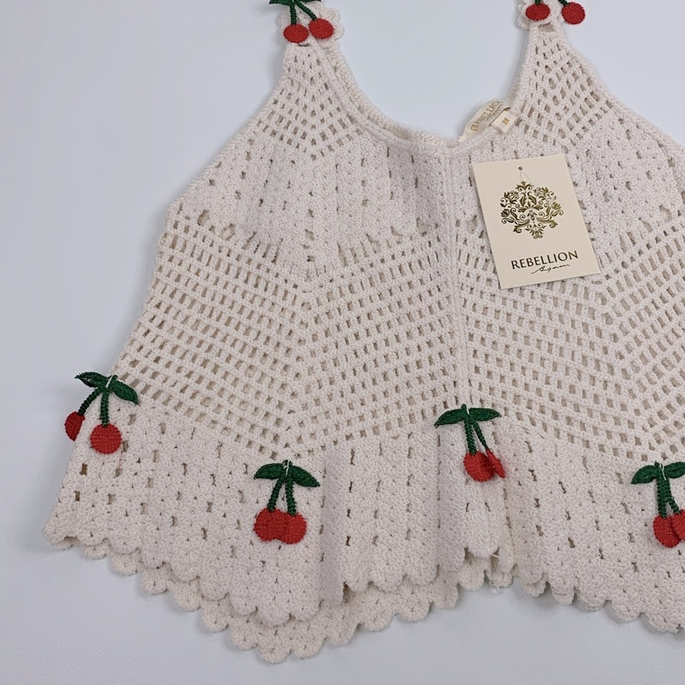 Rebellion Crochet knit Cherry design Tank Top Creme Red green Size Medium NWT - Picture 4 of 14